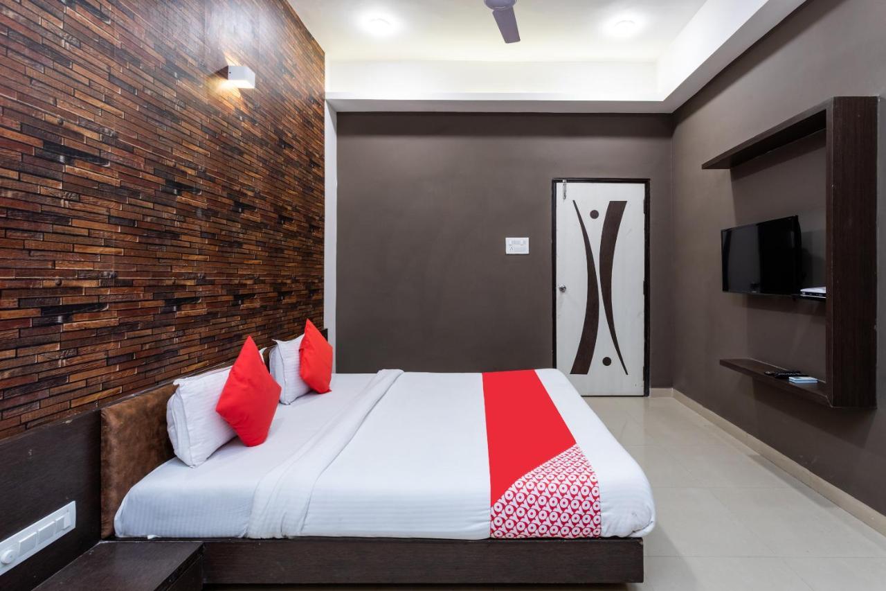 Oyo 75956 Hotel Grand Rourkela Eksteriør billede