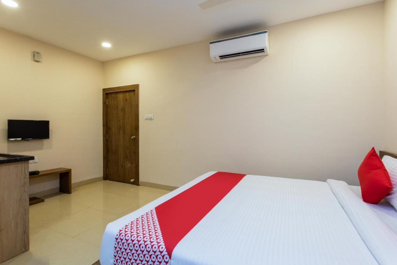 Oyo 75956 Hotel Grand Rourkela Eksteriør billede